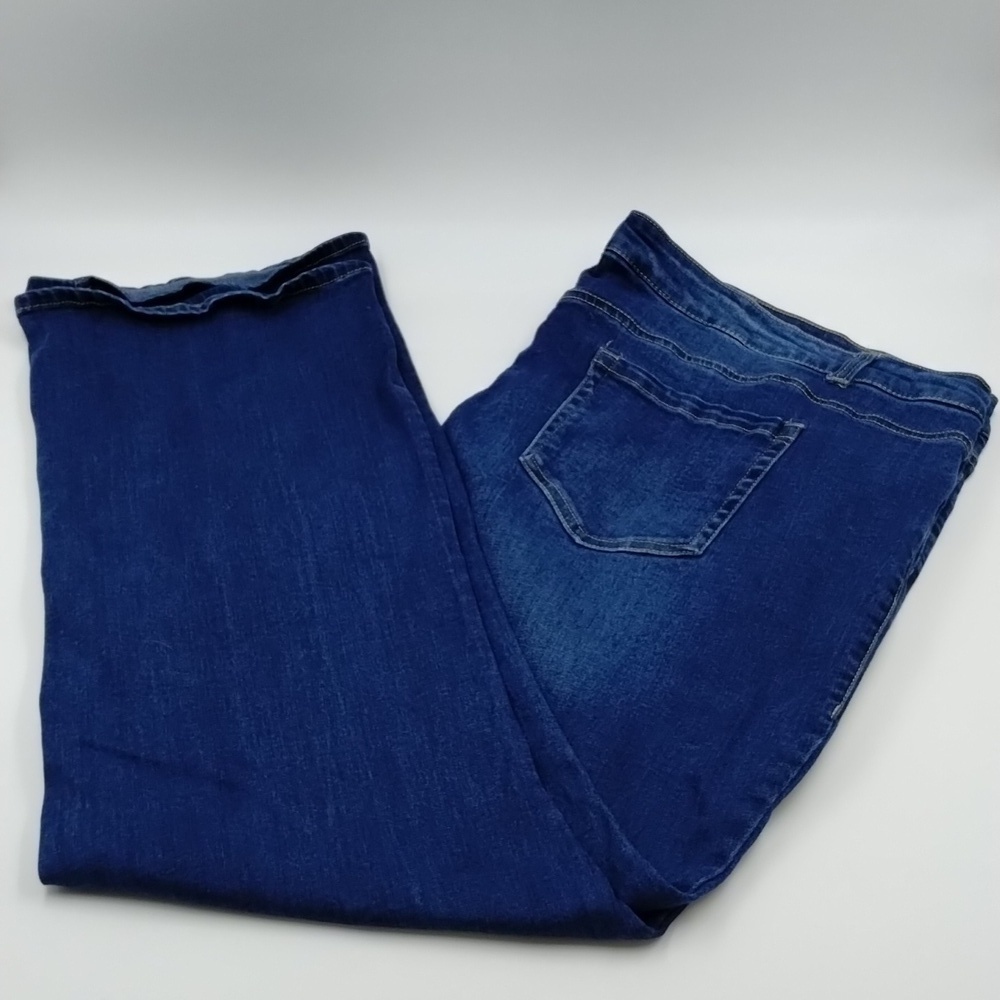 Legendary by Ashley Stewart Bootcut Jeans size 24, 31" inseam, dark wash - Picture 2 of 11